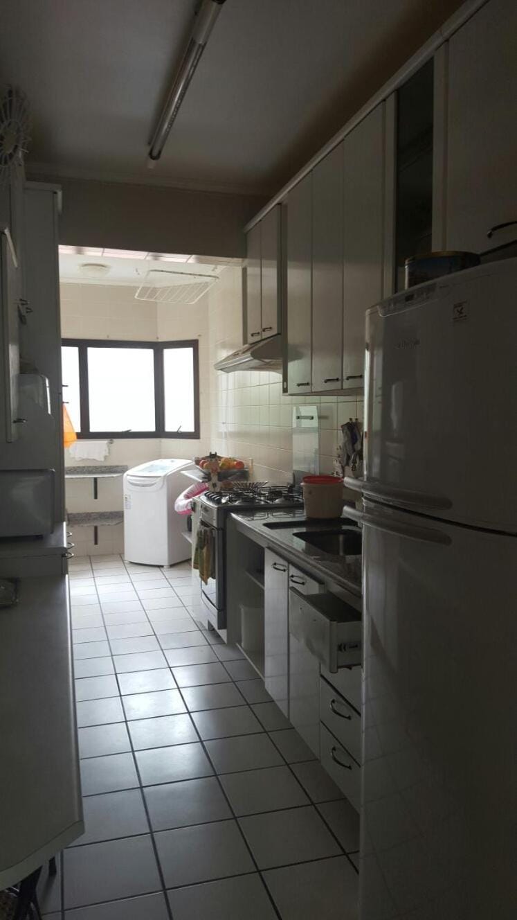 Kitchen or kitchenette, laundry, kitchen