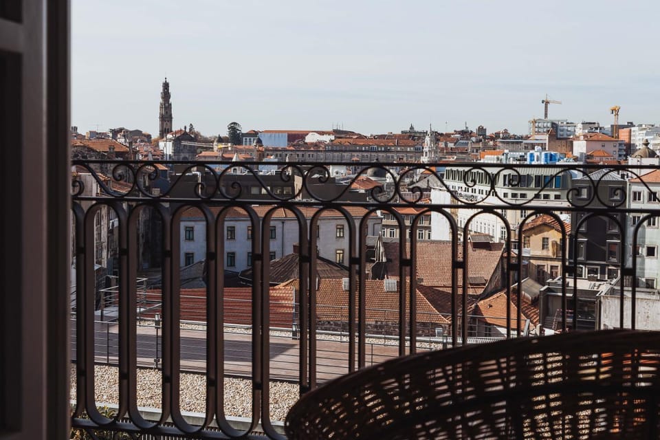Balcony/Terrace, Bedroom, On site, City view