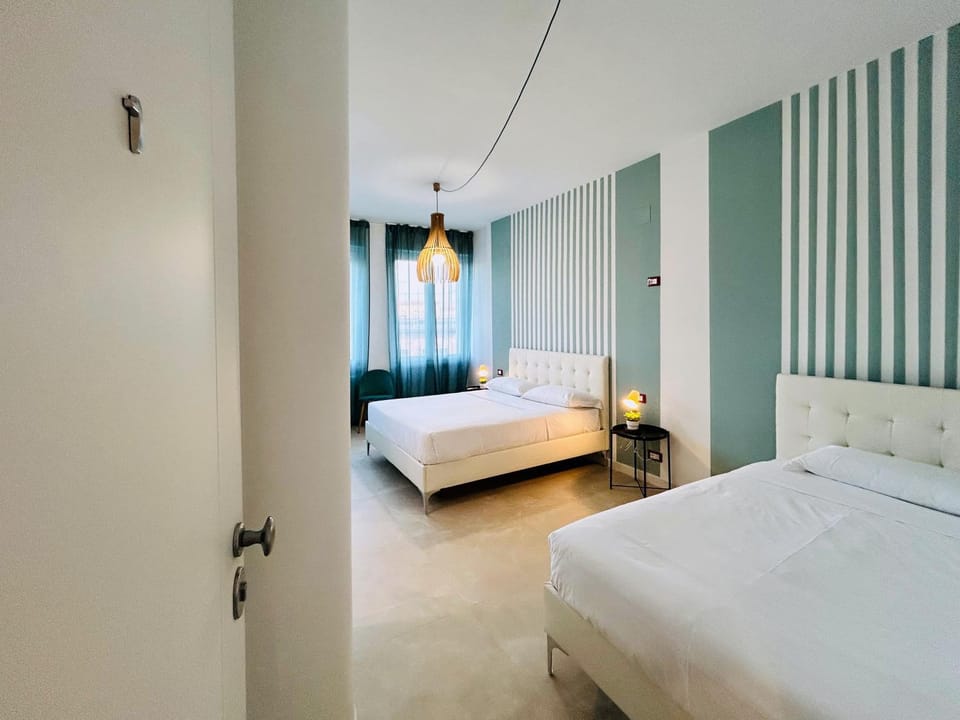 Bologna Station Suites Pietramellara - Self Check-in Bed and Breakfast in Bologna