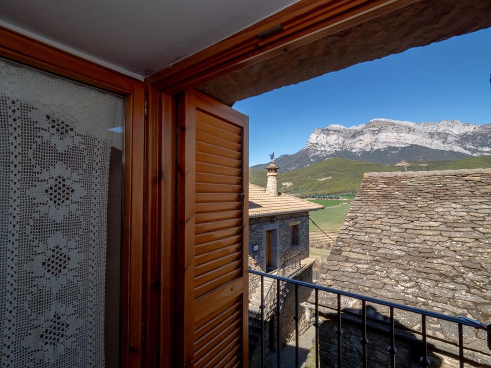 Apartamento Casa Dueso Apartment in Aragon