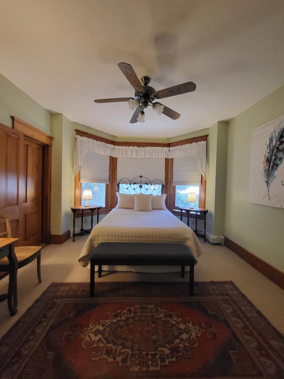 Bross Hotel B & B Bed and Breakfast in Paonia