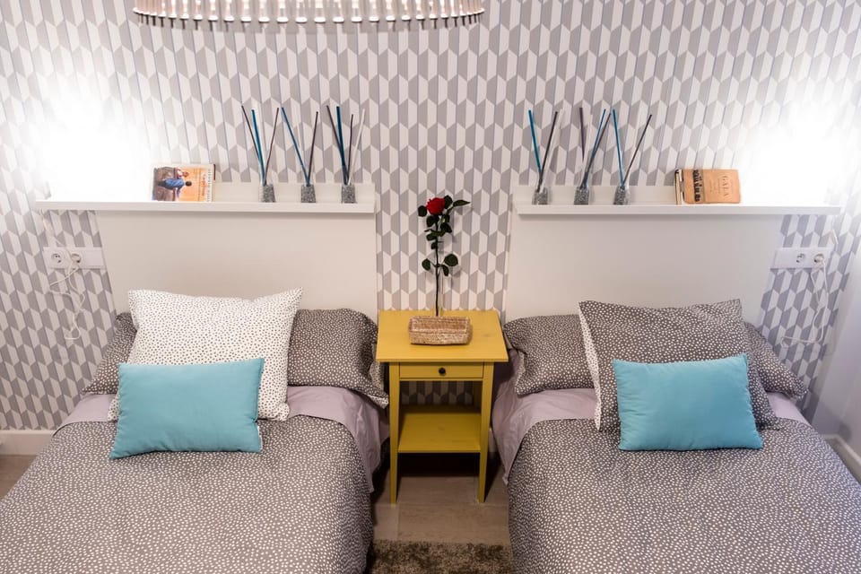 Photo of the whole room, Bedroom