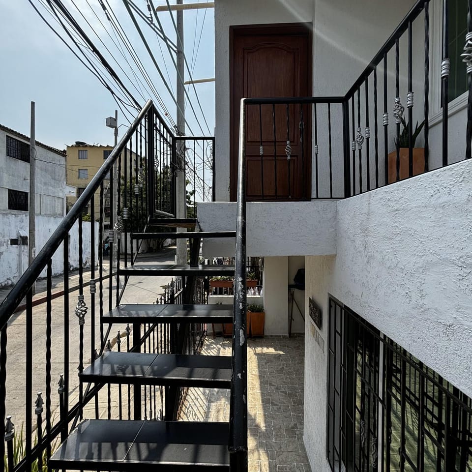 Lobby or reception, Area and facilities, acessibility