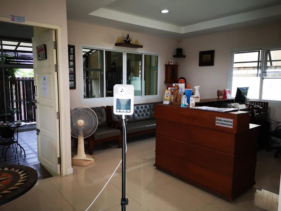 Baanchomchan Vacation rental in Nong Kae