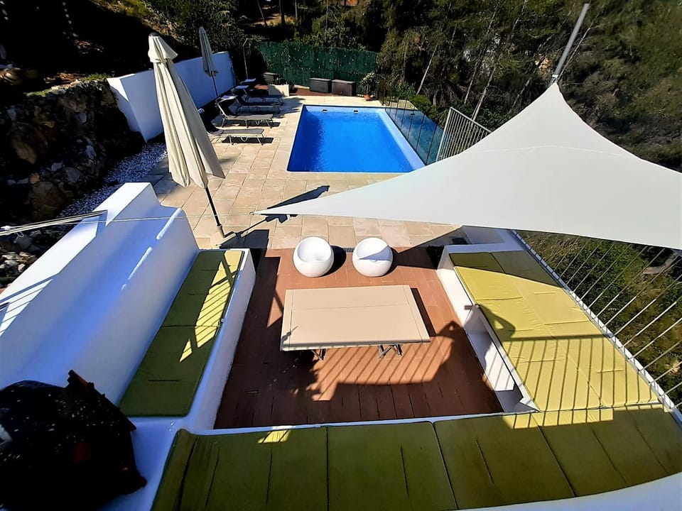 Pool view, Swimming pool