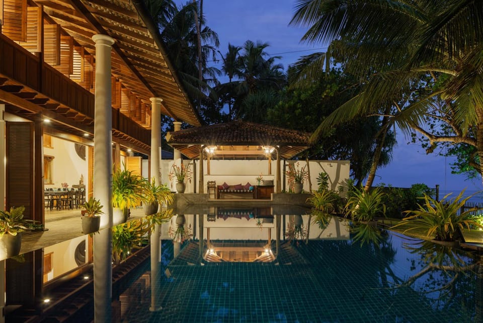 Property building, Swimming pool