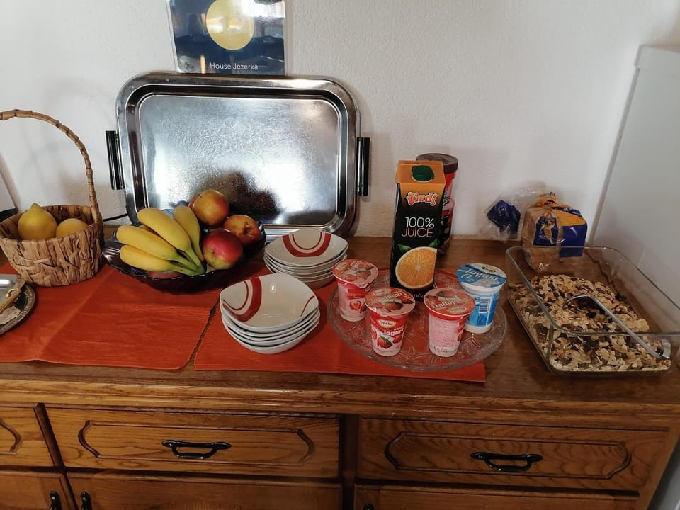 Continental breakfast