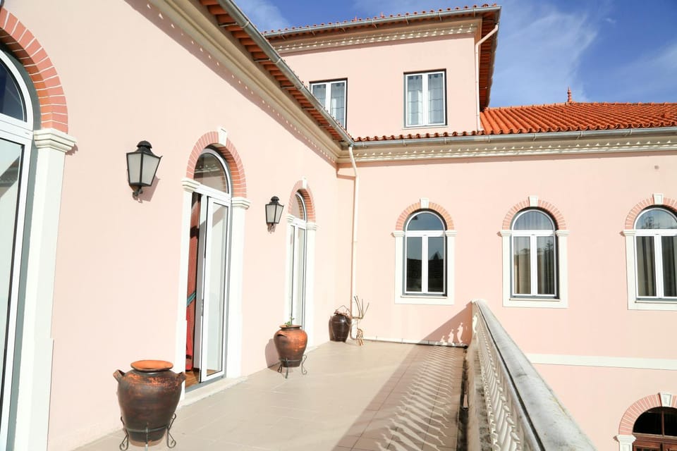 Property building, Balcony/Terrace