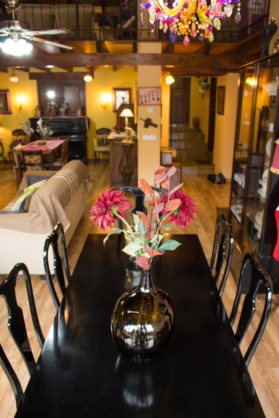 Living room, Dining area