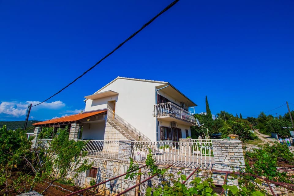 Apartmani blagaic Apartment in Split-Dalmatia County