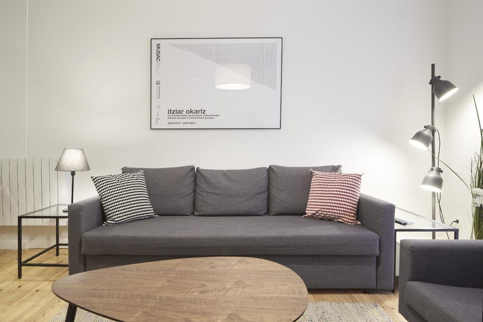 Communal lounge/ TV room, Living room, Seating area, internet
