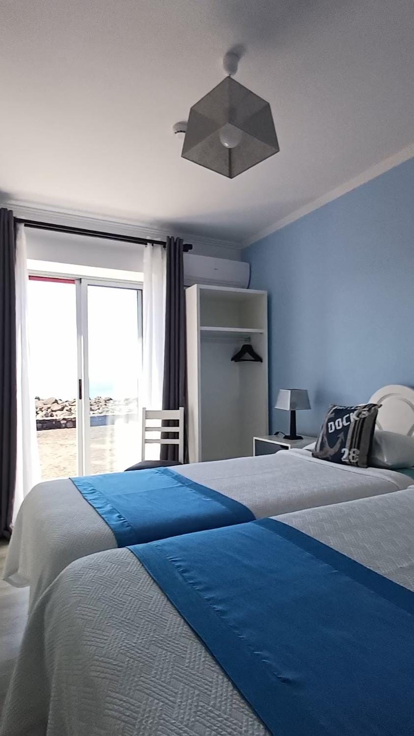 Ocean Breeze Bed and Breakfast in Azores District
