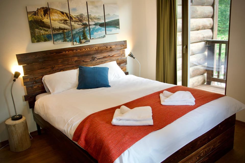 Bed, Balcony/Terrace, Bedroom
