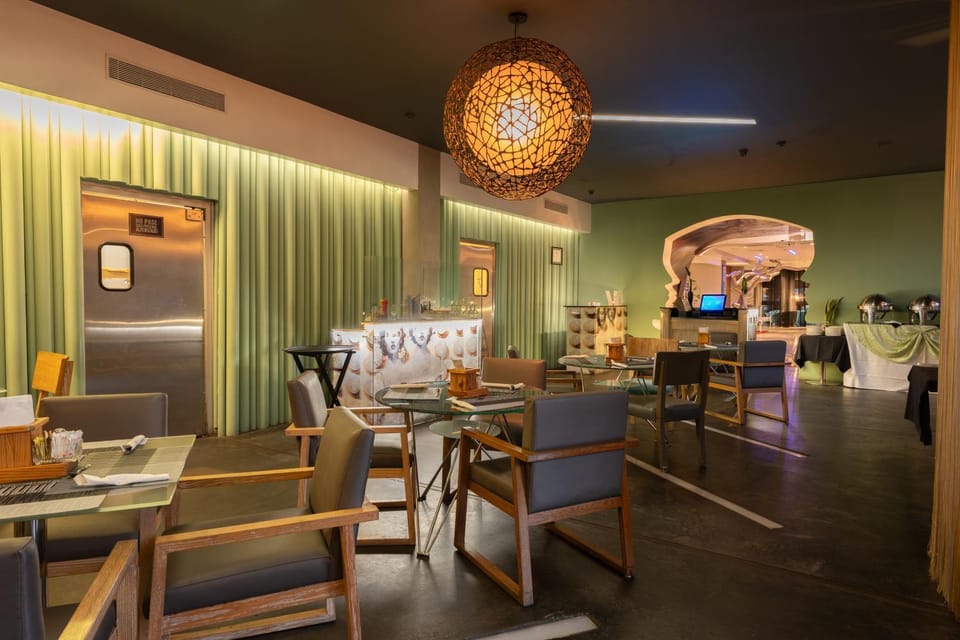 Restaurant/places to eat
