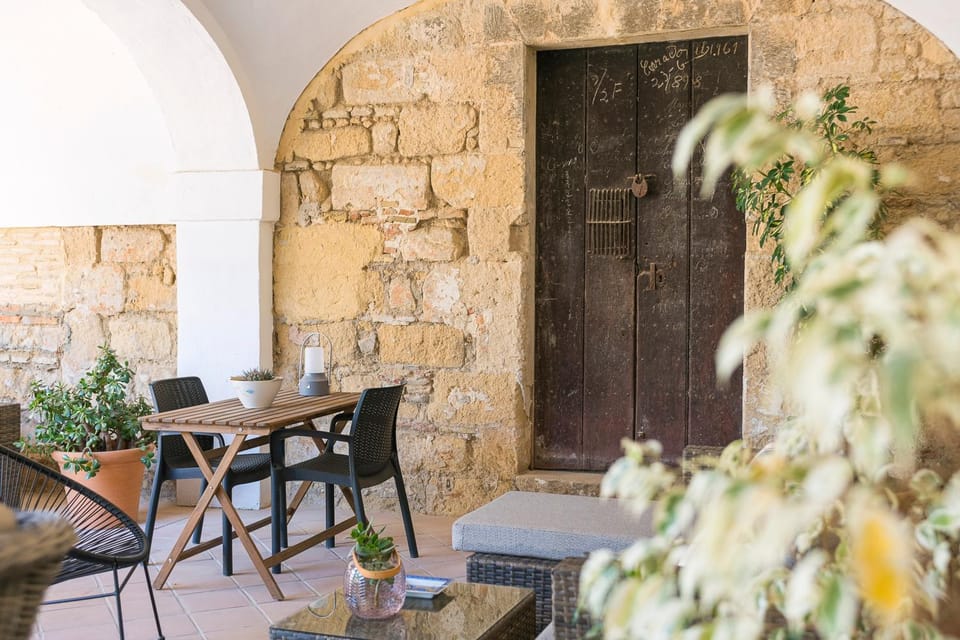 Patio, Garden, Balcony/Terrace