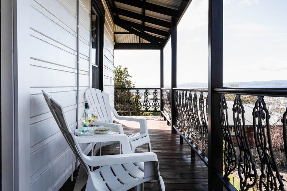 Balcony/Terrace, Garden view