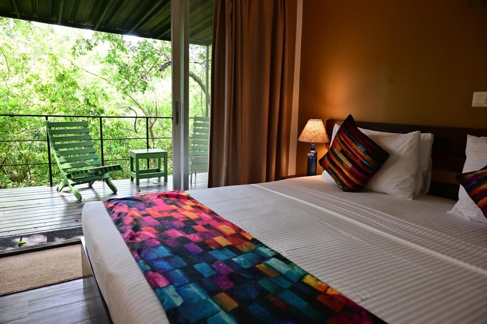 Bed, View (from property/room), Balcony/Terrace, Bedroom