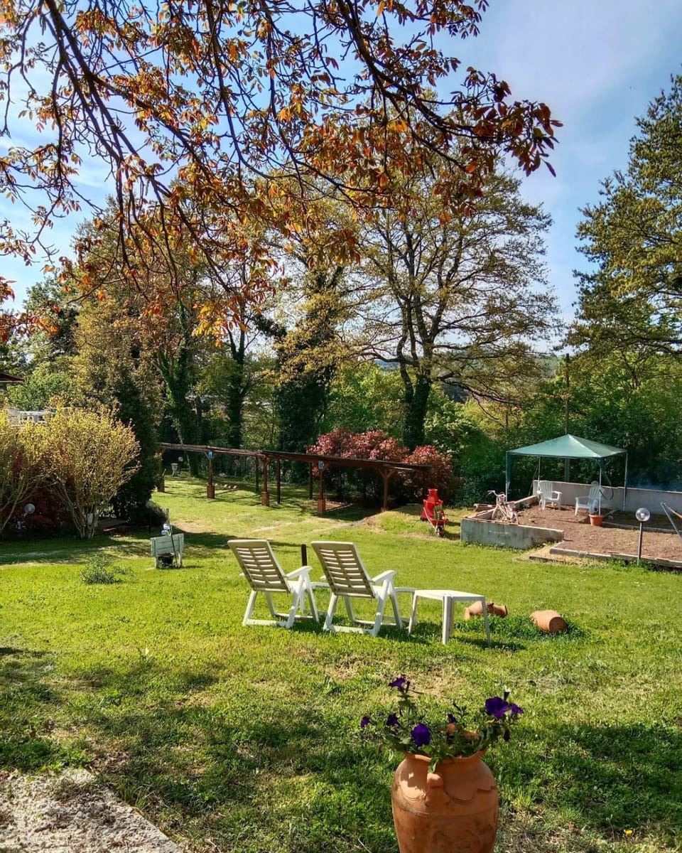 LA GROTTA Bed and Breakfast Bed and Breakfast in Umbria