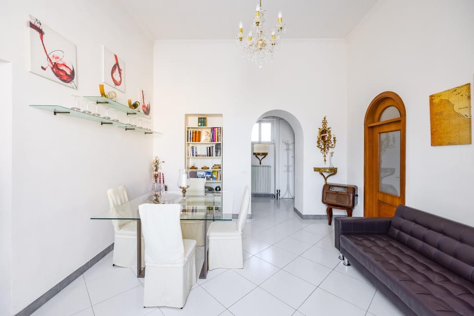 ReggiaHome Apartment Apartment in Caserta
