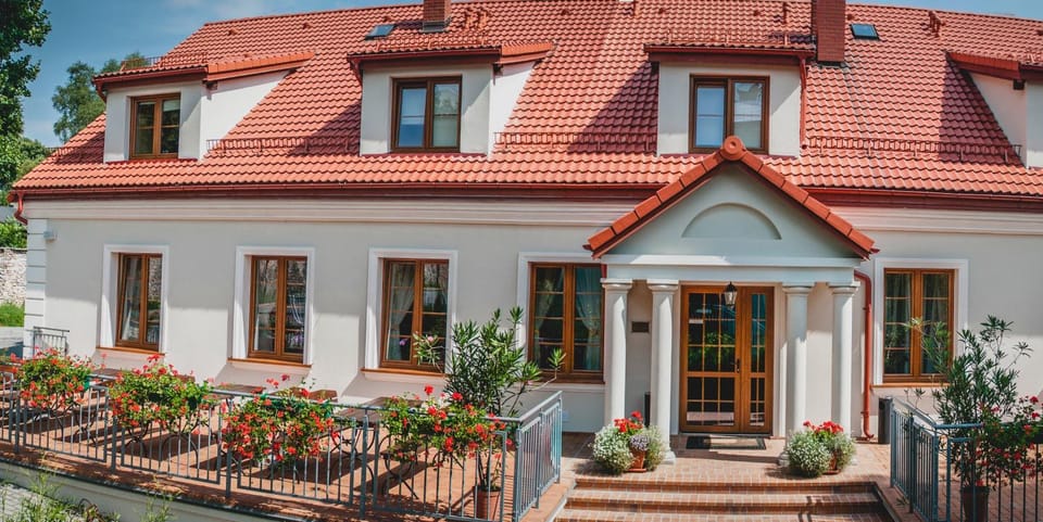Property building, Garden, Garden view