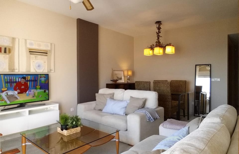 TV and multimedia, Living room, Dining area