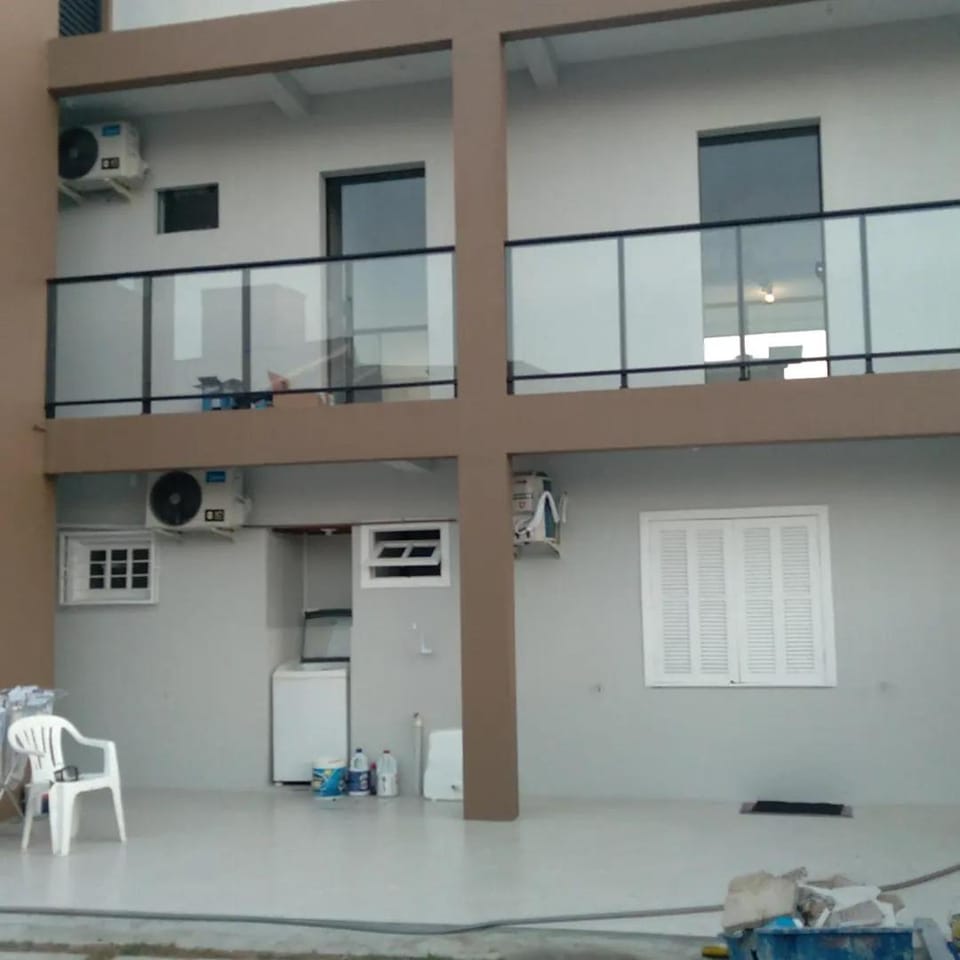 ponta do papagaio House in Florianopolis