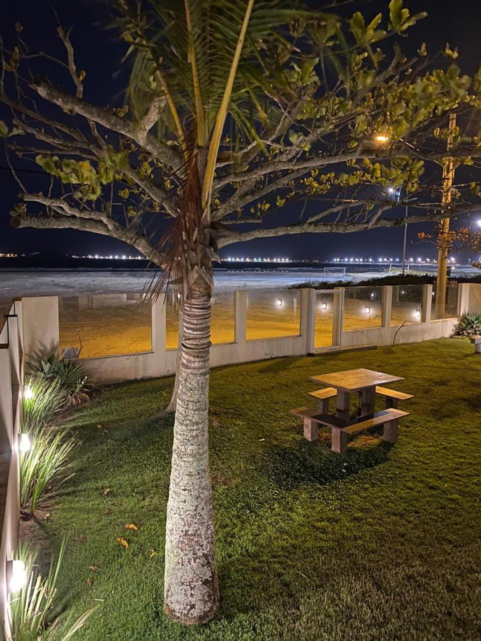 ponta do papagaio House in Florianopolis