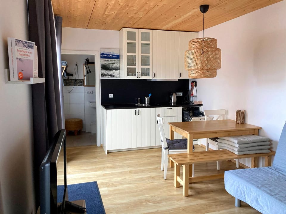 Kitchen or kitchenette, Living room, Dining area