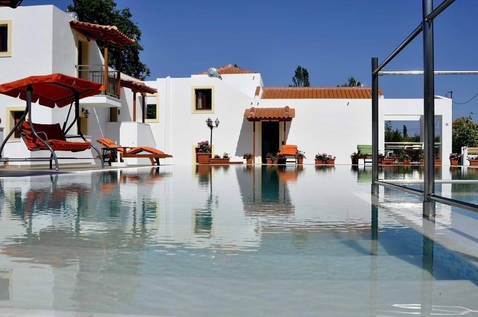 Property building, Swimming pool