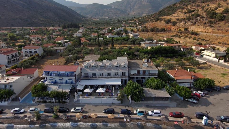 Property building, Neighbourhood, Bird's eye view, Location