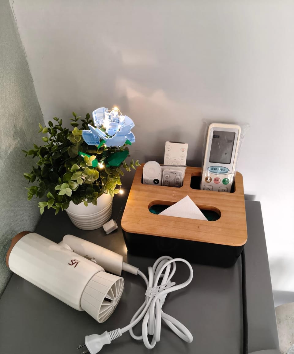 OYAJI Guesthouse 歐野基民家宿泊 Vacation rental in Kaohsiung