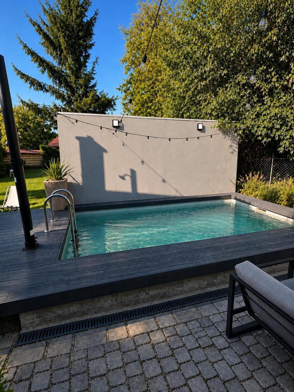 Property building, Natural landscape, Garden, View (from property/room), Spa and wellness centre/facilities, Garden view, Pool view, Swimming pool