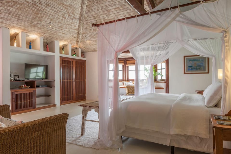 Bed, TV and multimedia, Coffee/tea facilities, Living room, Seating area, Dining area, Bedroom