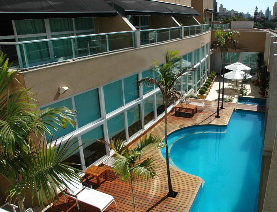 Swimming pool, Swimming pool