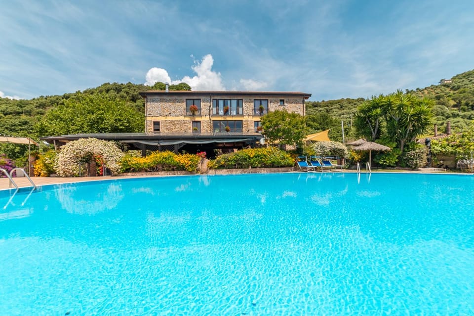 Property building, Swimming pool