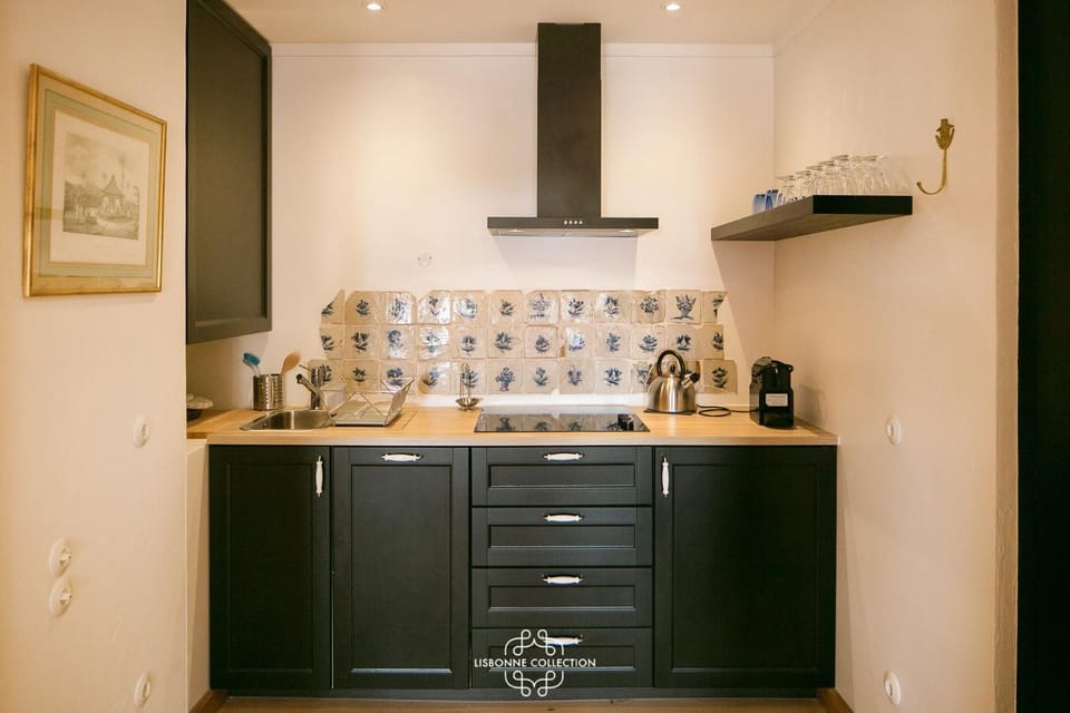Kitchen or kitchenette, Kitchen or kitchenette