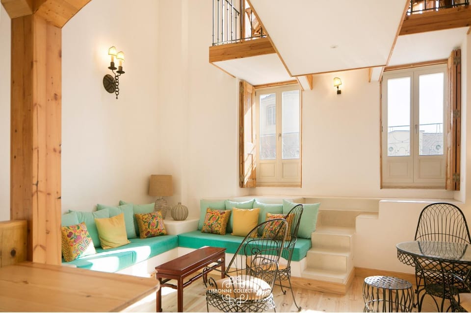 Communal lounge/ TV room, Living room