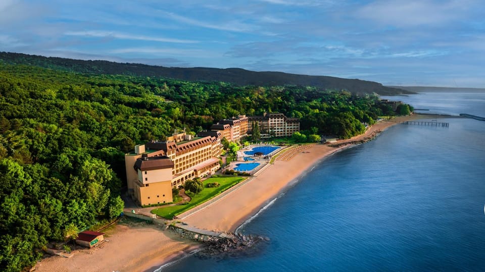 Day, Natural landscape, Bird's eye view, Beach, Pool view, Swimming pool