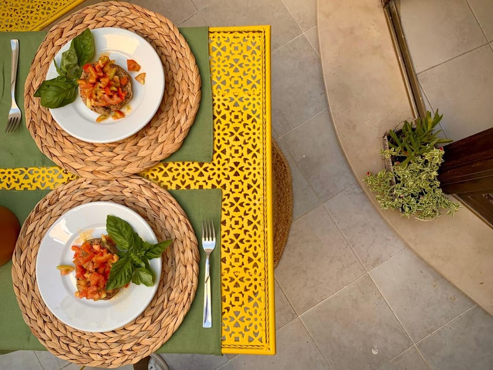 Patio, Food and drinks, Food