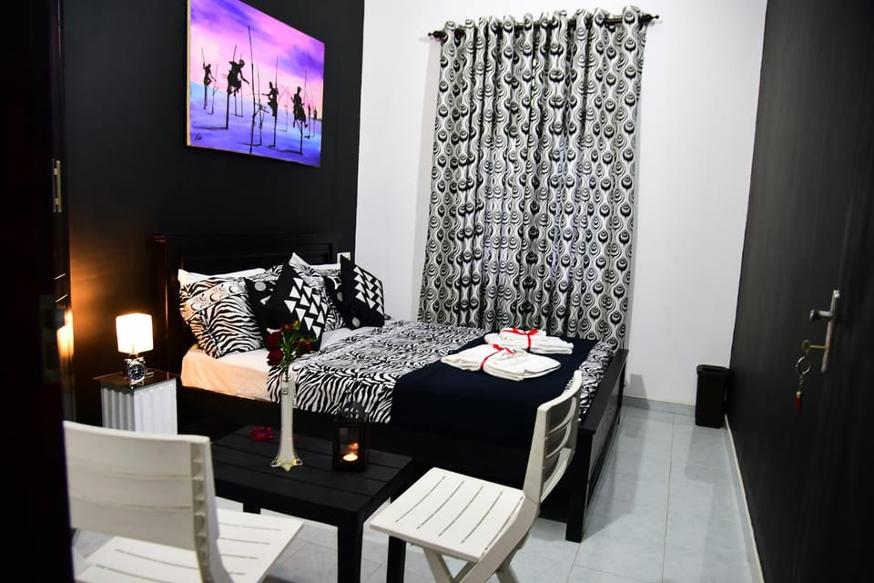 Living room, Bedroom