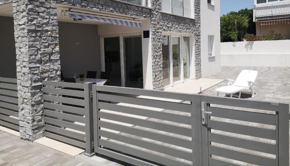 Patio, Balcony/Terrace