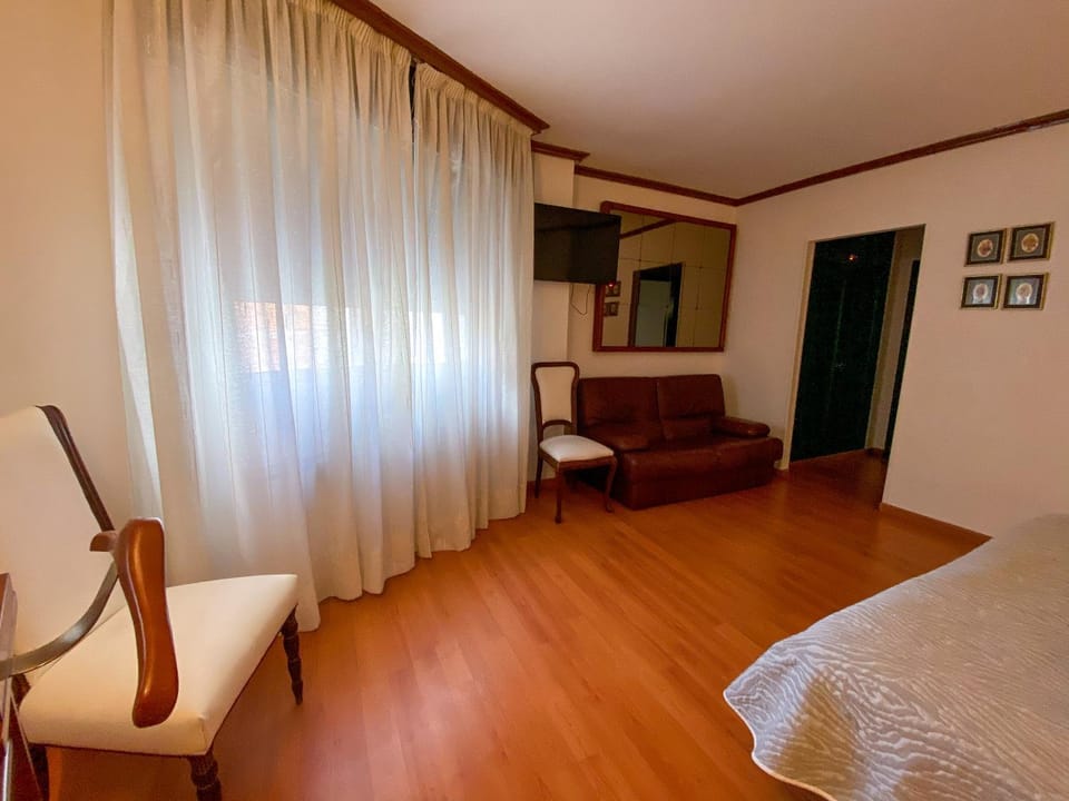 Hotel Cardinal Hotel in Albacete