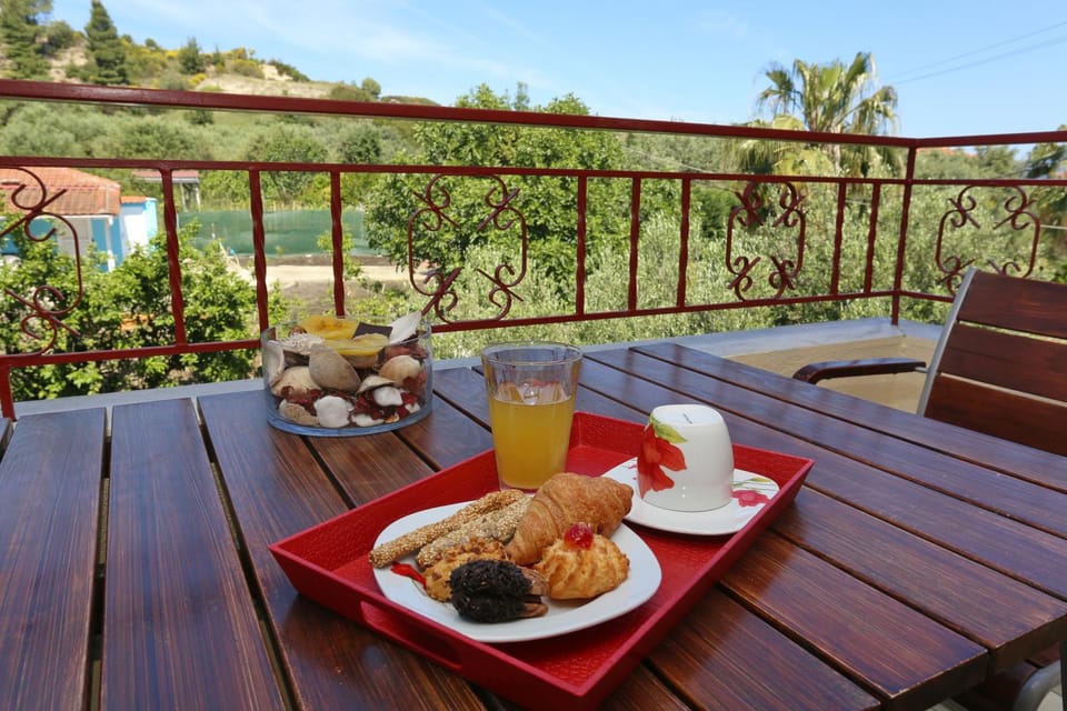 Balcony/Terrace, Breakfast, Buffet breakfast
