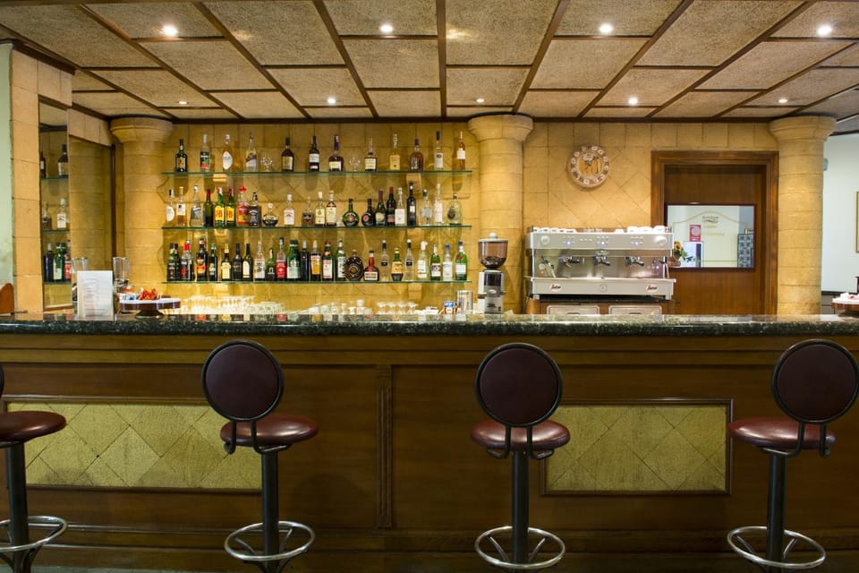 Communal lounge/ TV room, Lounge or bar