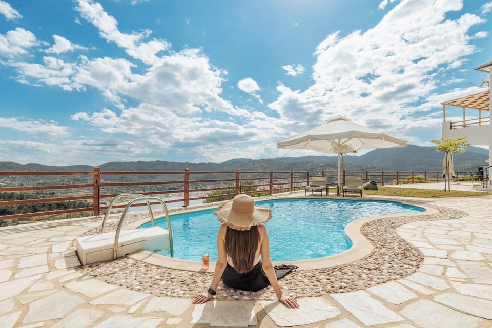 Natural landscape, Swimming pool, sunbed