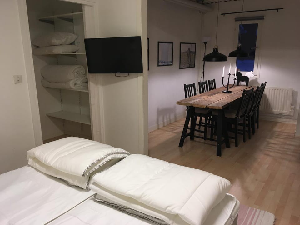 Living room, Dining area, Bedroom