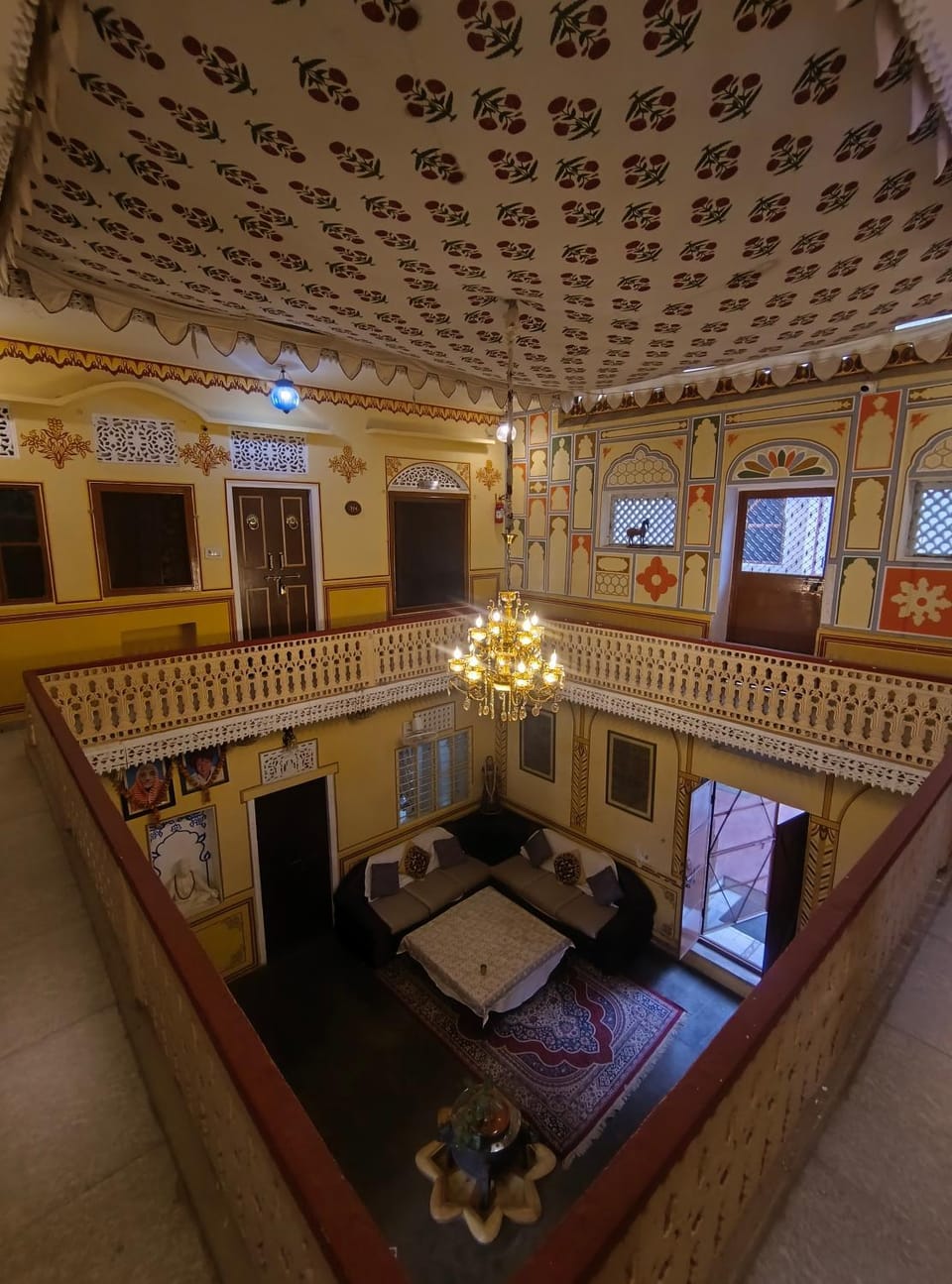 Seating area, Inner courtyard view