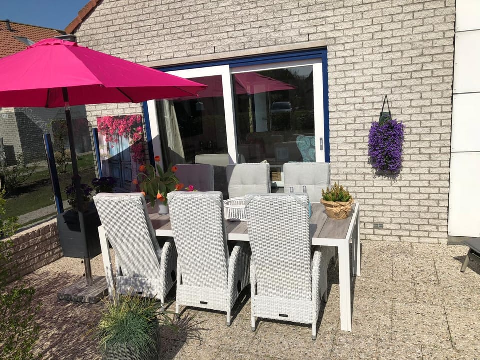Balcony/Terrace, Dining area