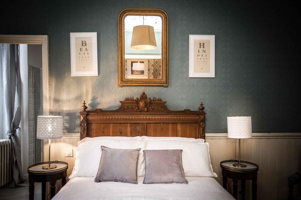 Decorative detail, Bedroom