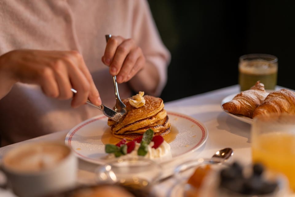 Restaurant/places to eat, Food, Breakfast